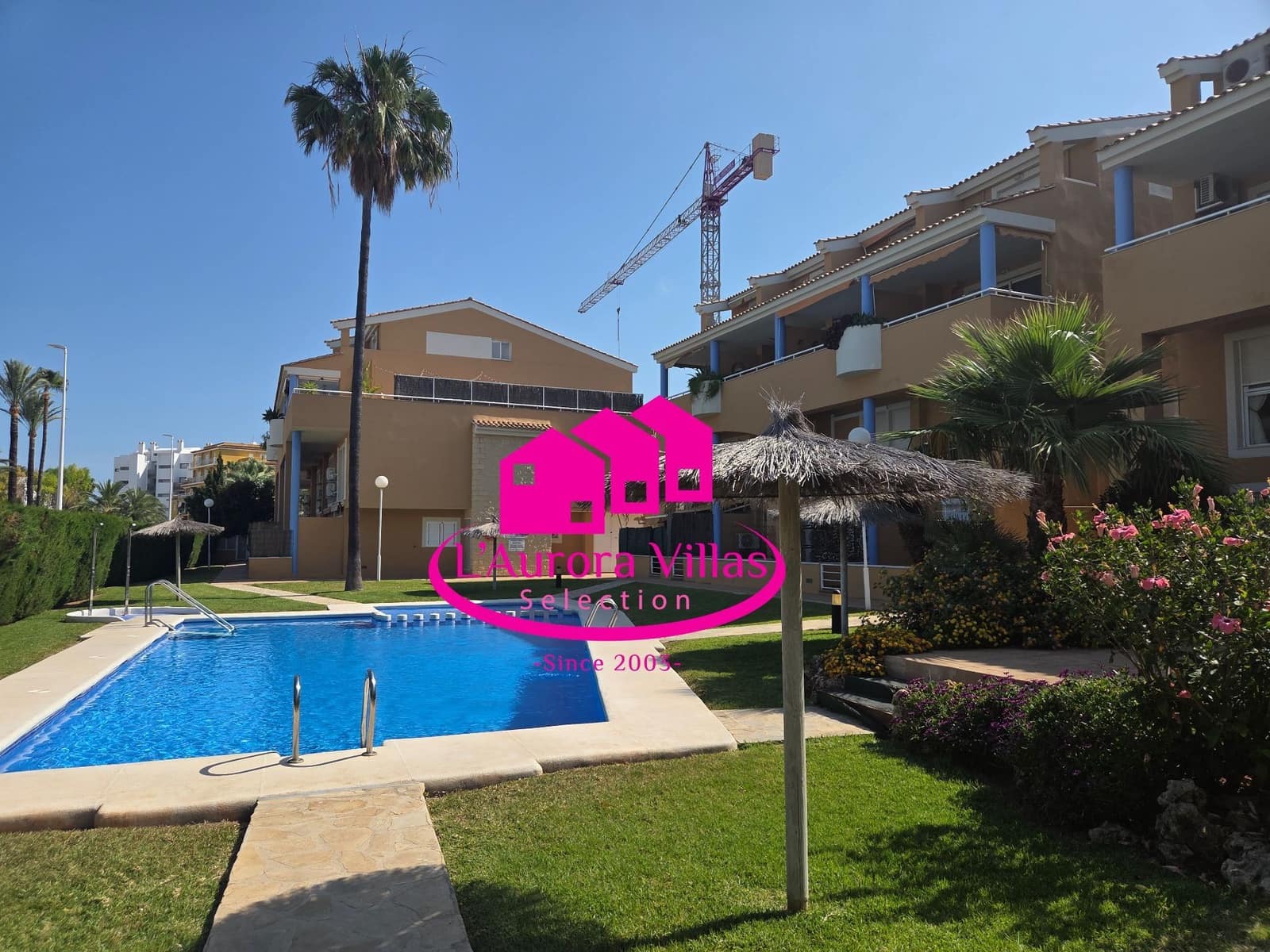 Appartement de 2 chambres à louer à Javea / Xabia avec piscine - 1 500 € (Ref: 9996685)