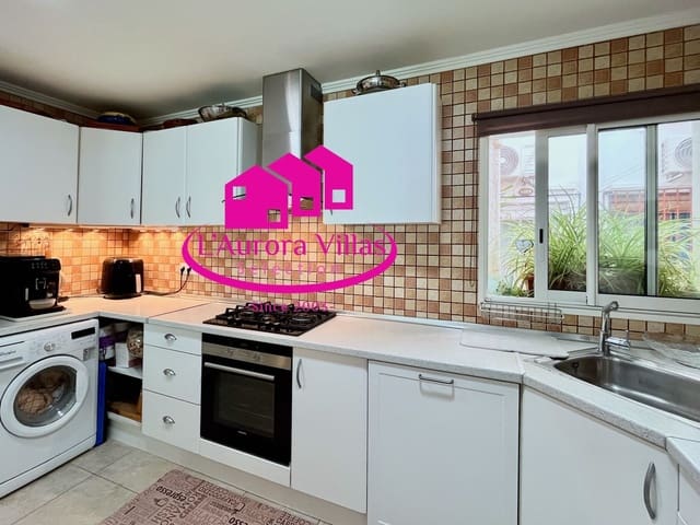 4 soveværelse Lejlighed til salg i Centro ciudad, Javea / Xàbia - € 289.000 (Ref: 9998132)