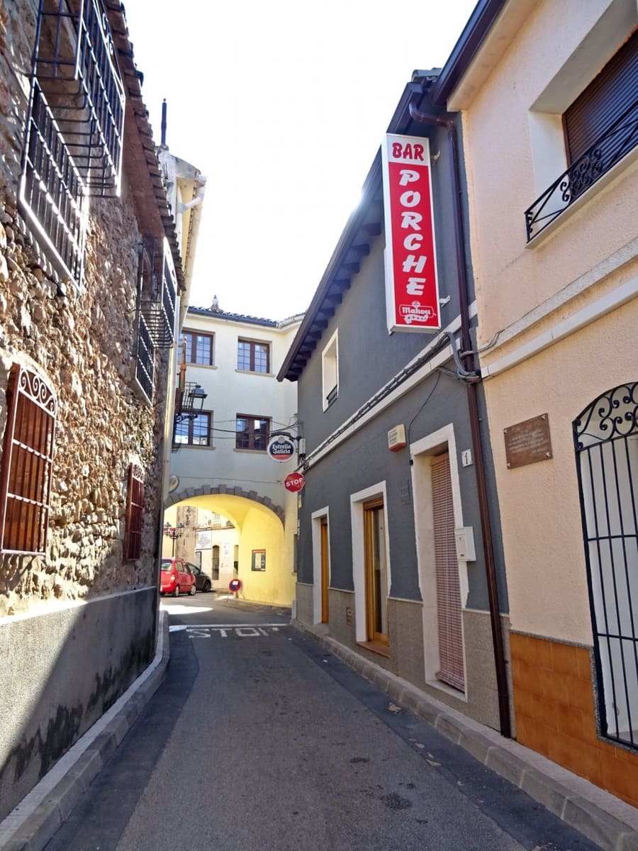 Biznes na sprzedaż w Alcalali / Alcanali - 600 000 € (Ref: 10157893)