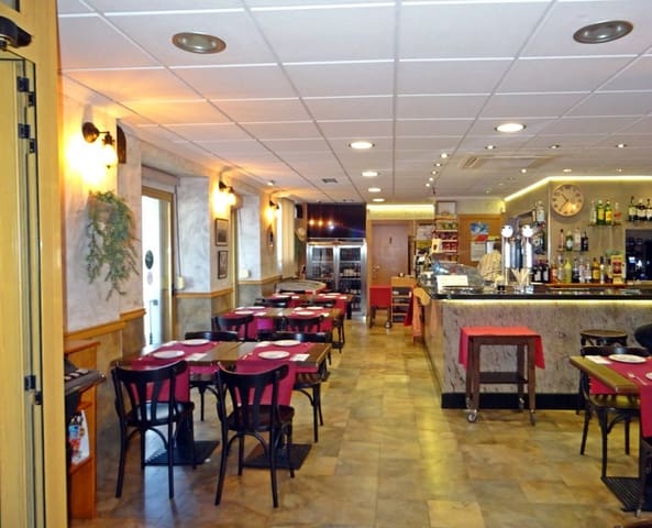 Biznes na sprzedaż w Alcalalí / Alcanalí - 600 000 € (Ref: 10157893)