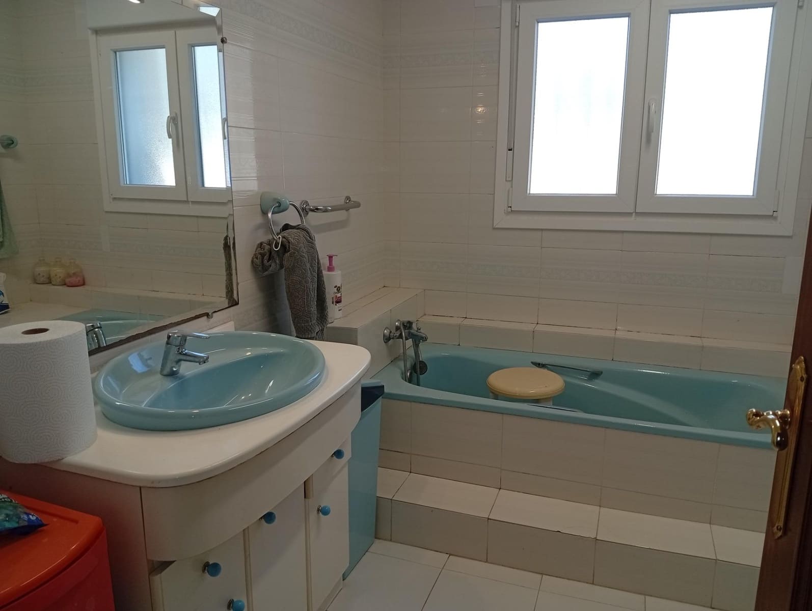 4 bedroom Villa for sale in Jalon / Xalo - € 700,000 (Ref: 10157895)