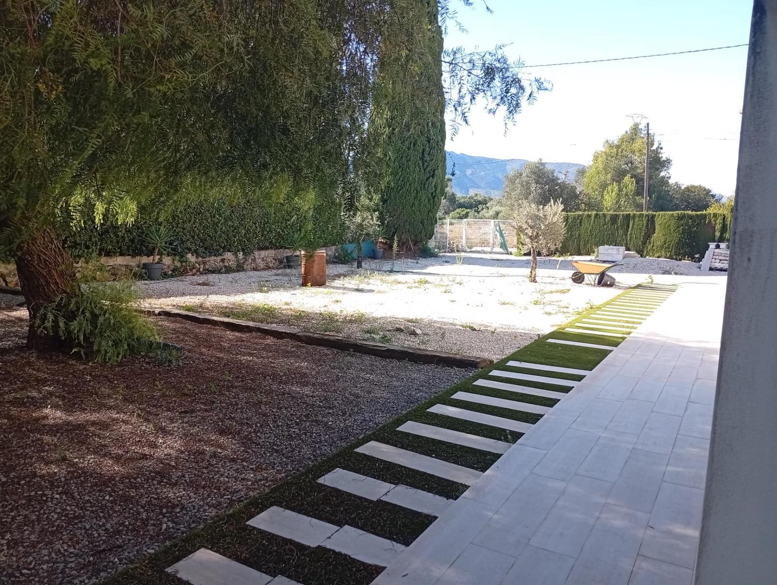 4 bedroom Villa for sale in Jalon / Xalo - € 700,000 (Ref: 10157895)