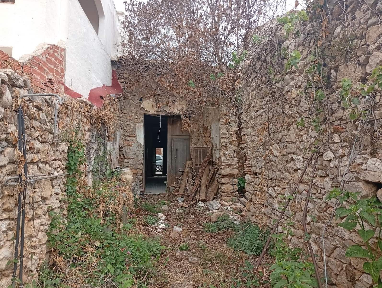 4 bedroom Townhouse for sale in Lliber - € 180,000 (Ref: 10157904)