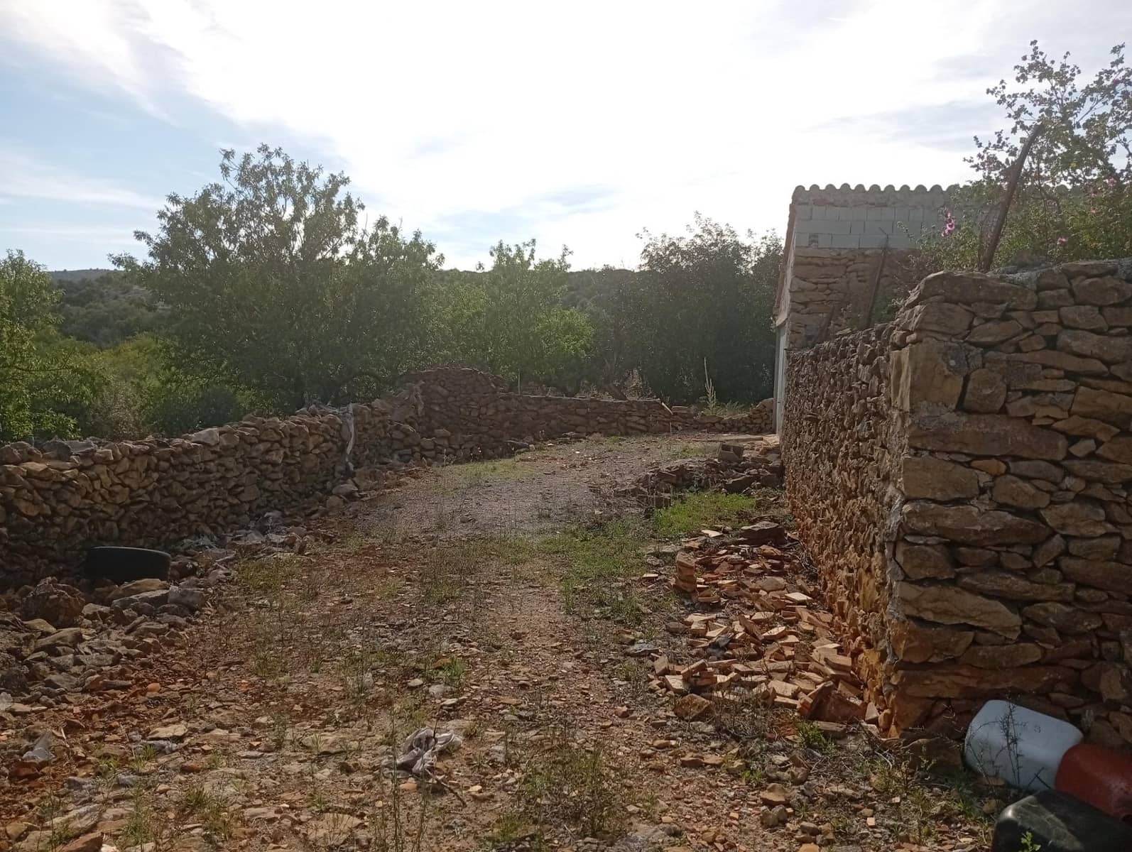 4 bedroom Finca/Country House for sale in Lliber with garage - € 275,000 (Ref: 10157905)