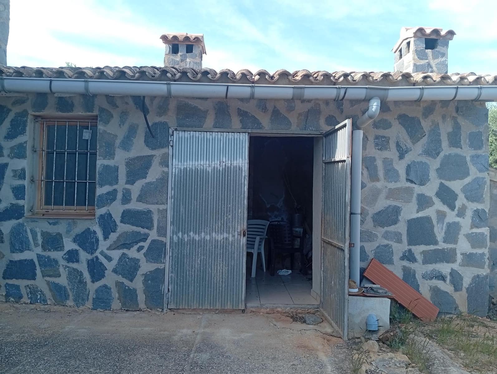 4 bedroom Finca/Country House for sale in Lliber with garage - € 275,000 (Ref: 10157905)