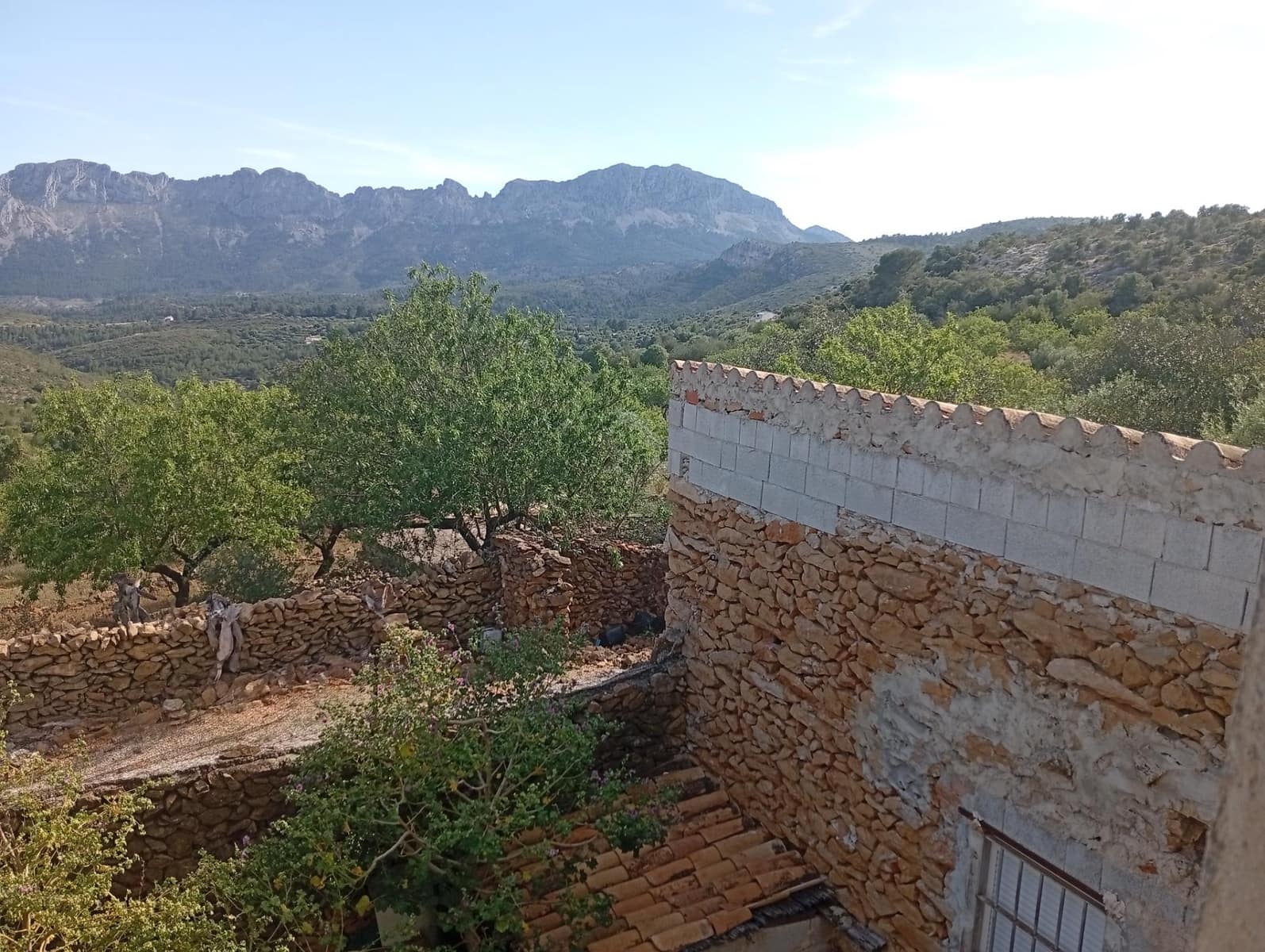 4 bedroom Finca/Country House for sale in Lliber with garage - € 275,000 (Ref: 10157905)