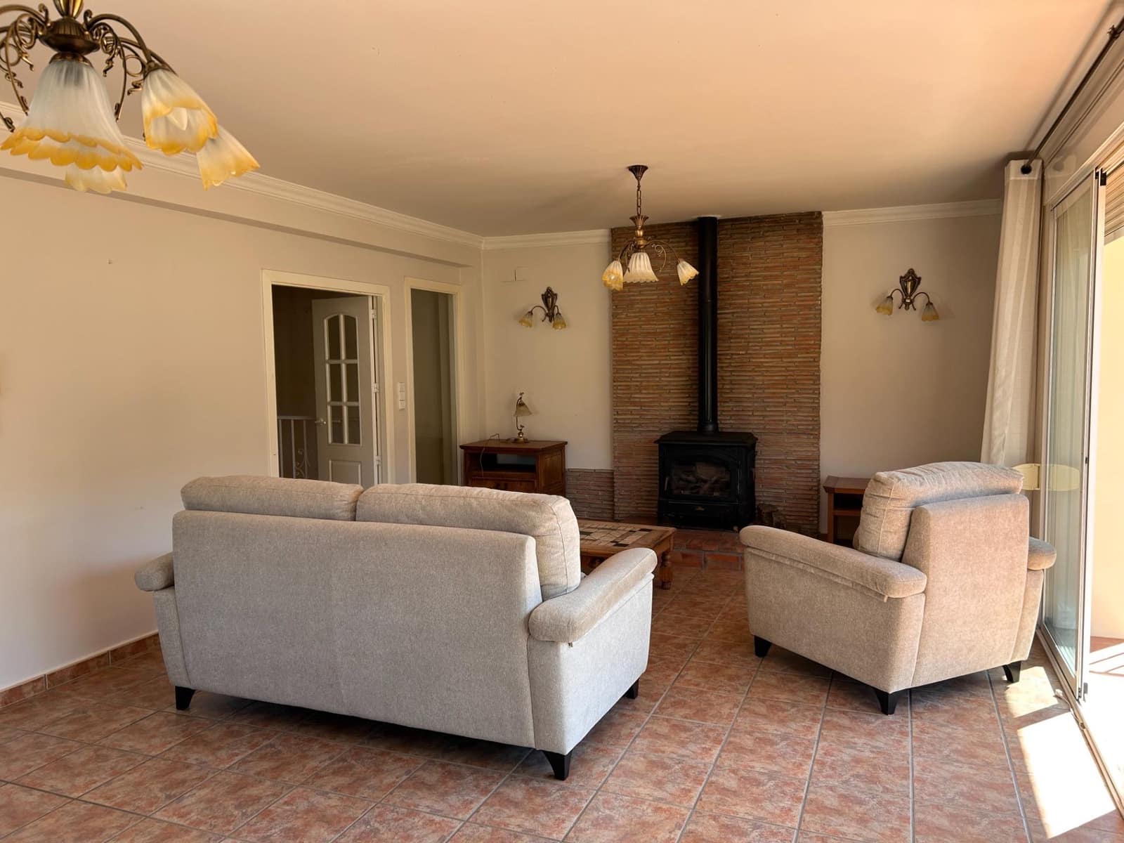 5 bedroom Townhouse for sale in Castell de Castells with pool - € 272,000 (Ref: 10157907)