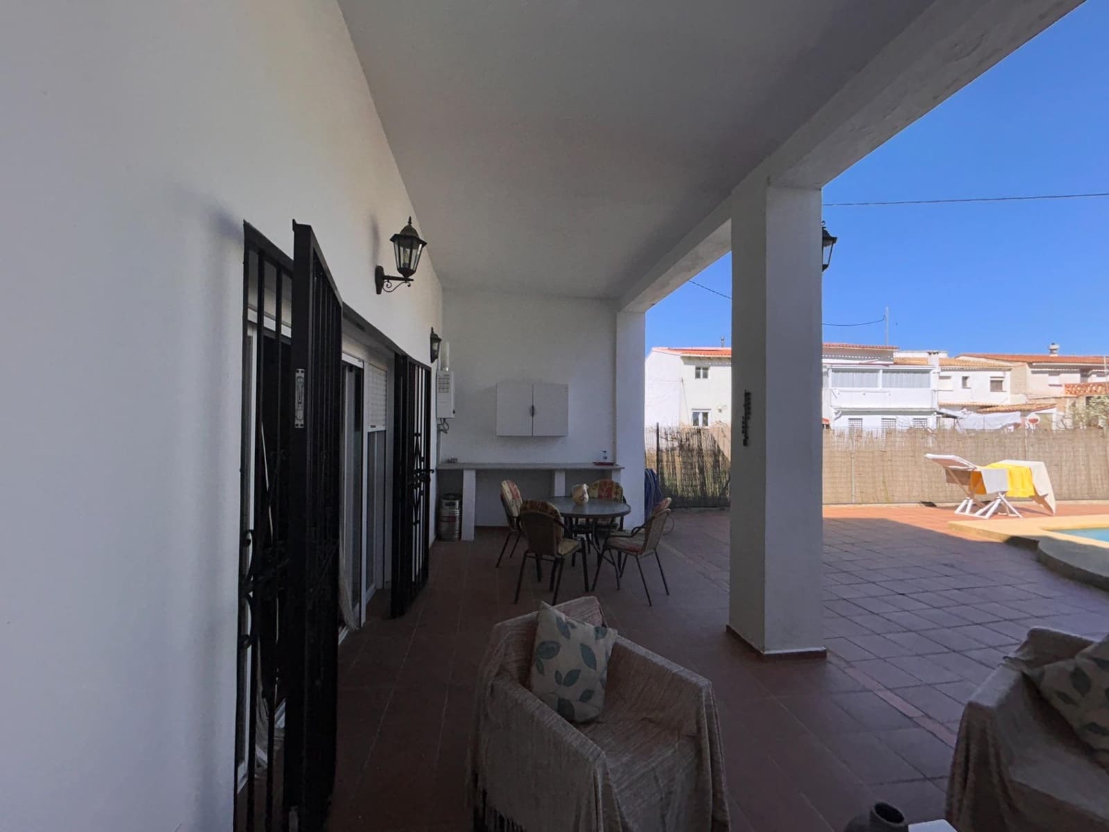 5 bedroom Townhouse for sale in Castell de Castells with pool - € 272,000 (Ref: 10157907)