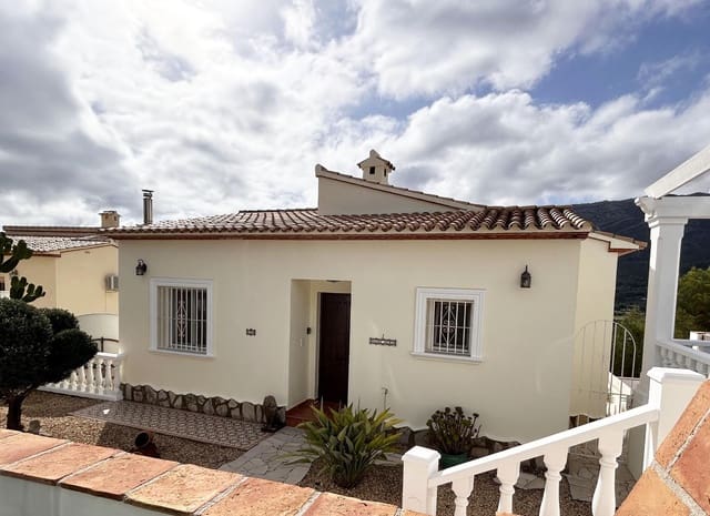 3 bedroom Villa for sale in Parcent with pool - € 345,000 (Ref: 9337956)