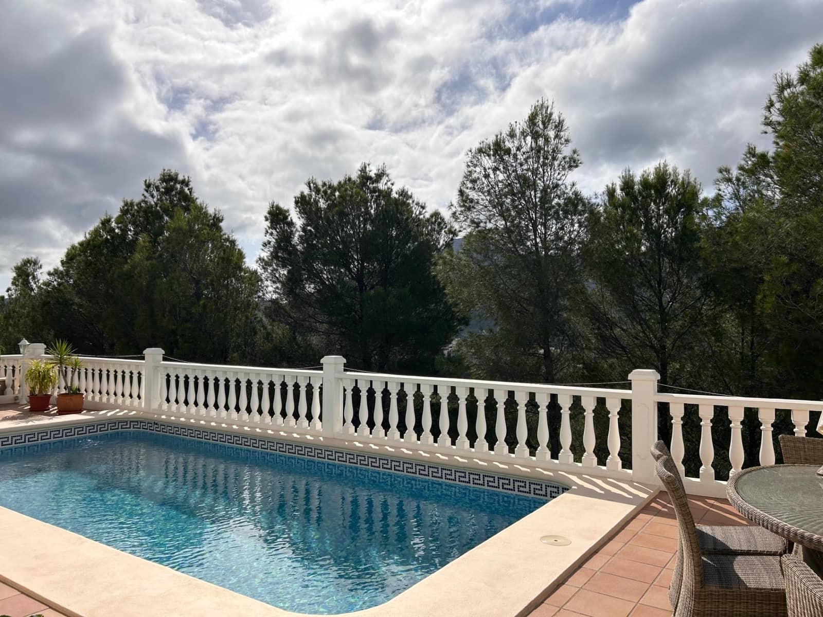 3 Zimmer Villa zu verkaufen in Parcent mit Pool - 345.000 € (Ref: 9337956)