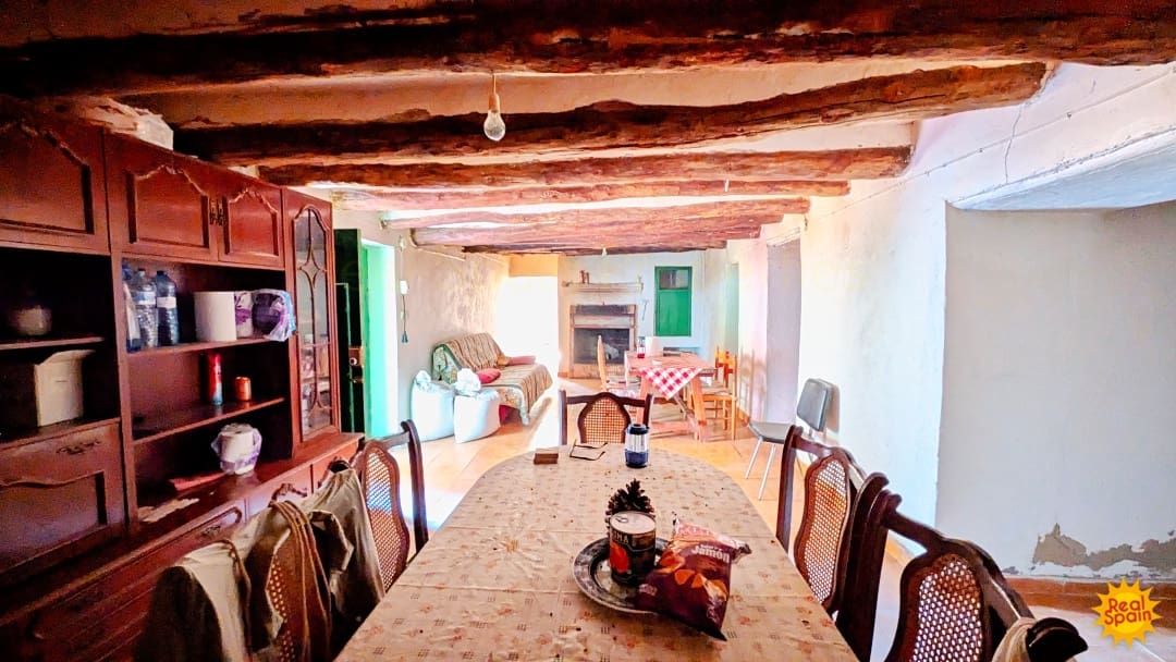 3 bedroom Finca/Country House for sale in Velez-Rubio - € 150,000 (Ref: 10027031)