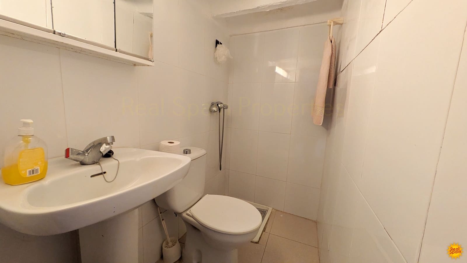 5 makuuhuone Omakotitalo myytävänä paikassa Chirivel - 30 000 € (Ref: 10027032)
