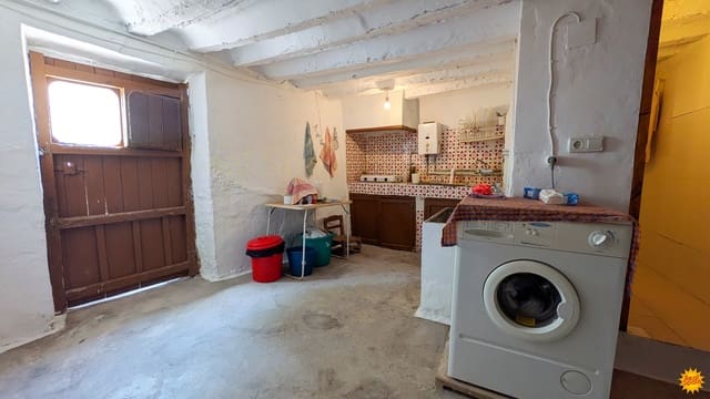 5 makuuhuone Omakotitalo myytävänä paikassa Chirivel - 30 000 € (Ref: 10027032)