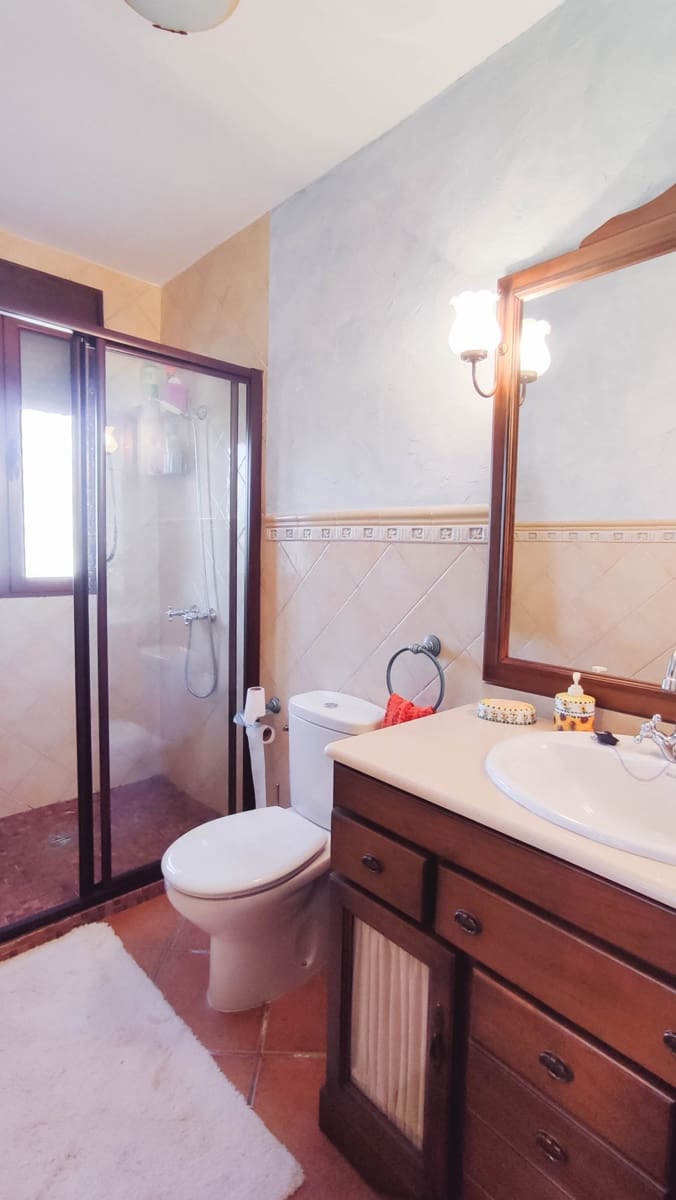 3 bedroom Villa for sale in Velez-Rubio - € 180,000 (Ref: 8417192)