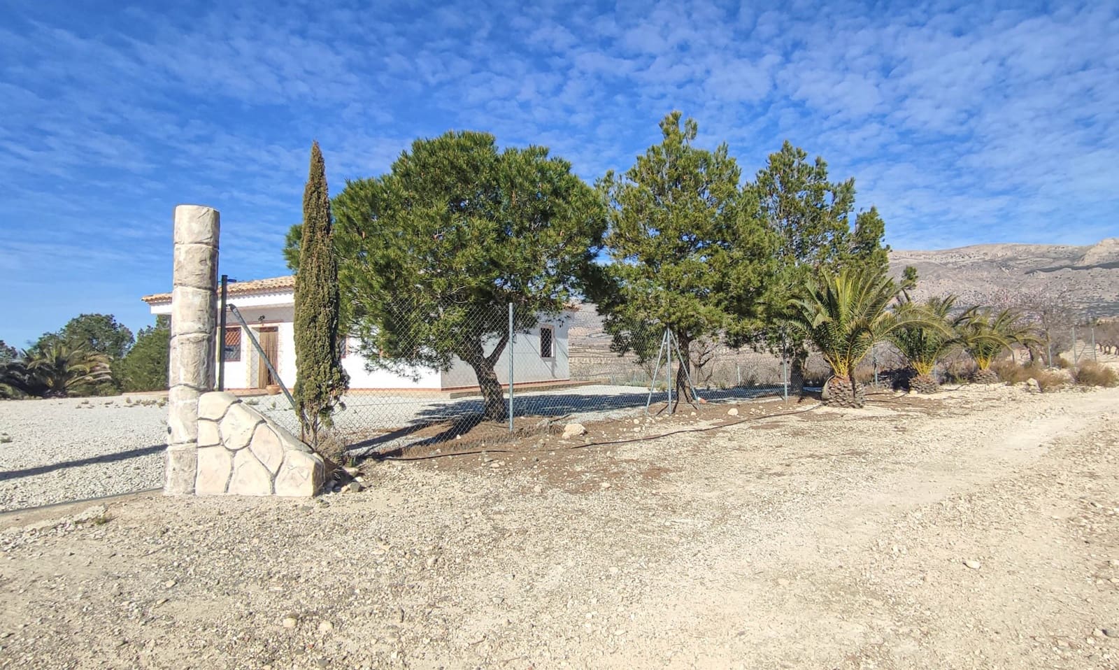 3 bedroom Villa for sale in Velez-Rubio - € 180,000 (Ref: 8417192)