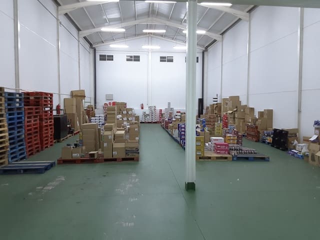 Commercial for sale in Chirivel - € 165,000 (Ref: 8417198)