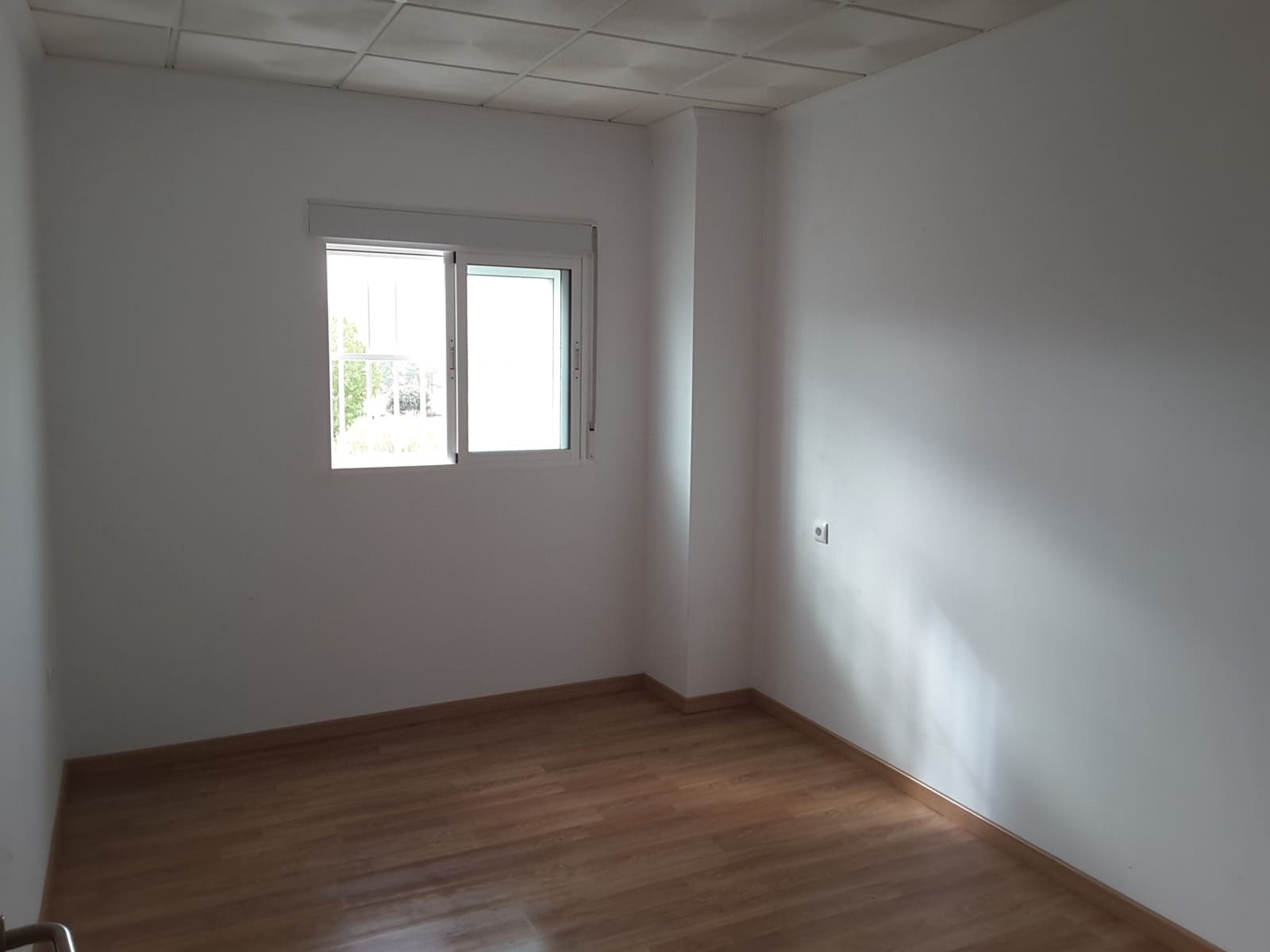 Erhverv til salg i Chirivel - € 165.000 (Ref: 8417198)