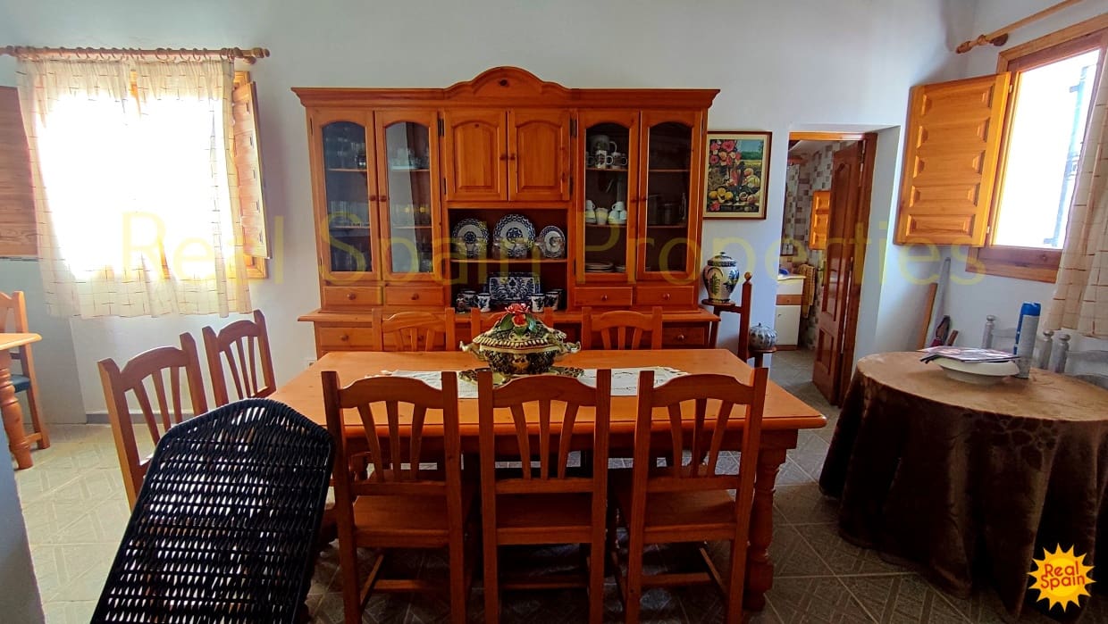 5 soveværelse Finca/Landehus til salg i Velez-Rubio med swimmingpool - € 429.000 (Ref: 8417208)