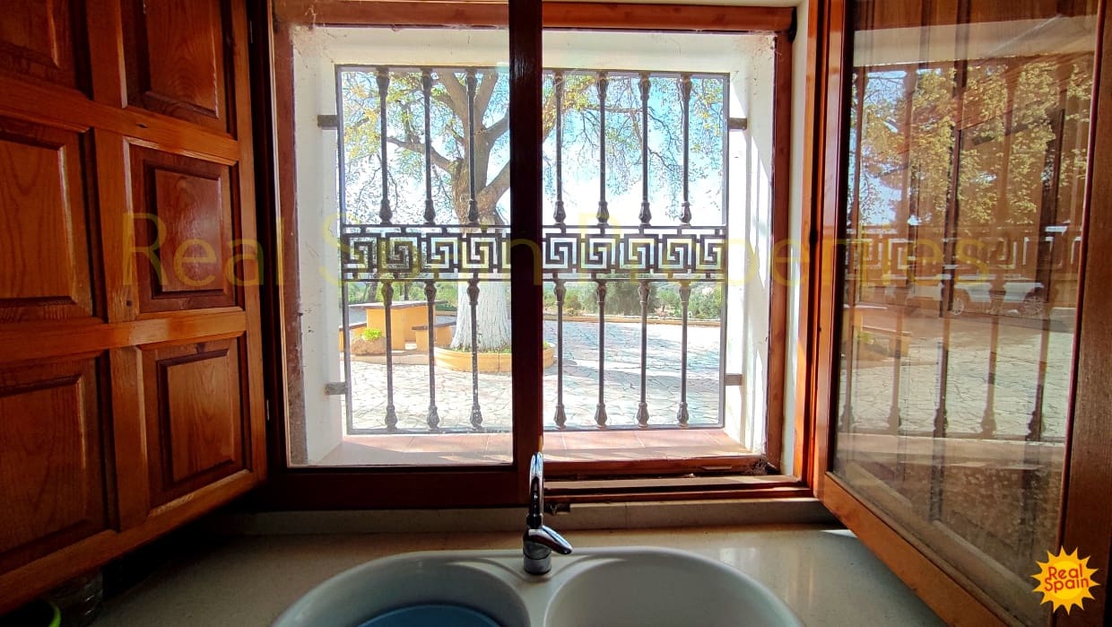 5 soveværelse Finca/Landehus til salg i Velez-Rubio med swimmingpool - € 429.000 (Ref: 8417208)