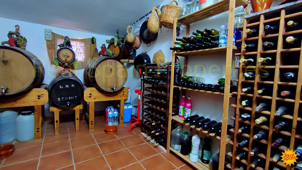 5 soveværelse Finca/Landehus til salg i Velez-Rubio med swimmingpool - € 429.000 (Ref: 8417208)