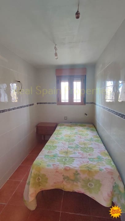 4 bedroom Finca/Country House for sale in Chirivel - € 159,000 (Ref: 8417209)