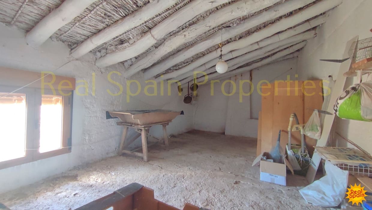 4 bedroom Finca/Country House for sale in Chirivel - € 159,000 (Ref: 8417209)