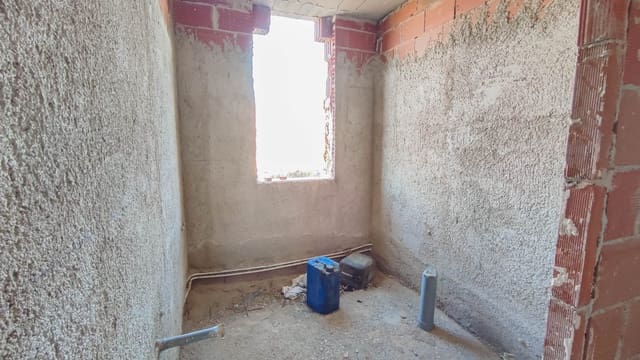 3 slaapkamer Villa te koop in La Hoya, Lorca - € 90.000 (Ref: 8417212)