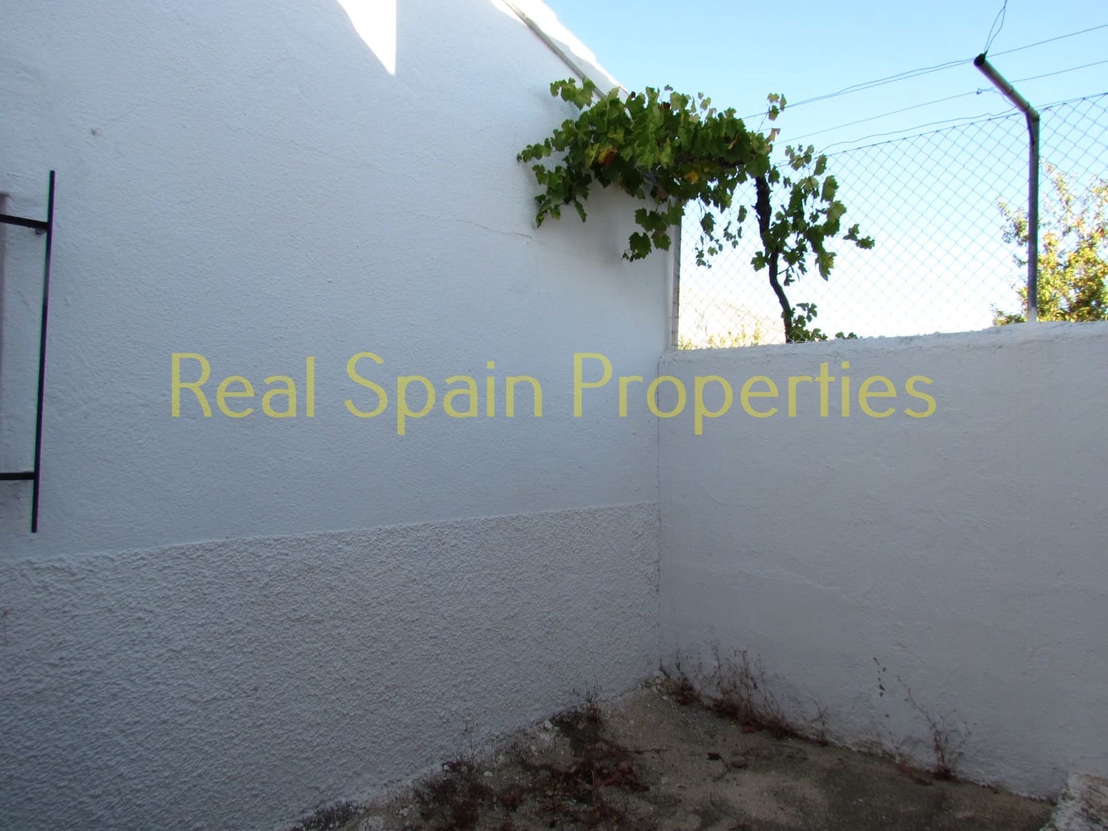 3 soveværelse Finca/Landehus til salg i Velez-Rubio - € 125.000 (Ref: 8417213)