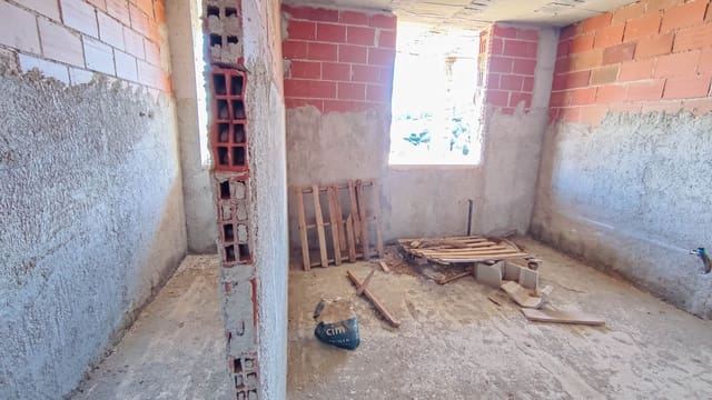 6 chambre Villa/Maison à vendre à Lorca - 190 000 € (Ref: 8417217)