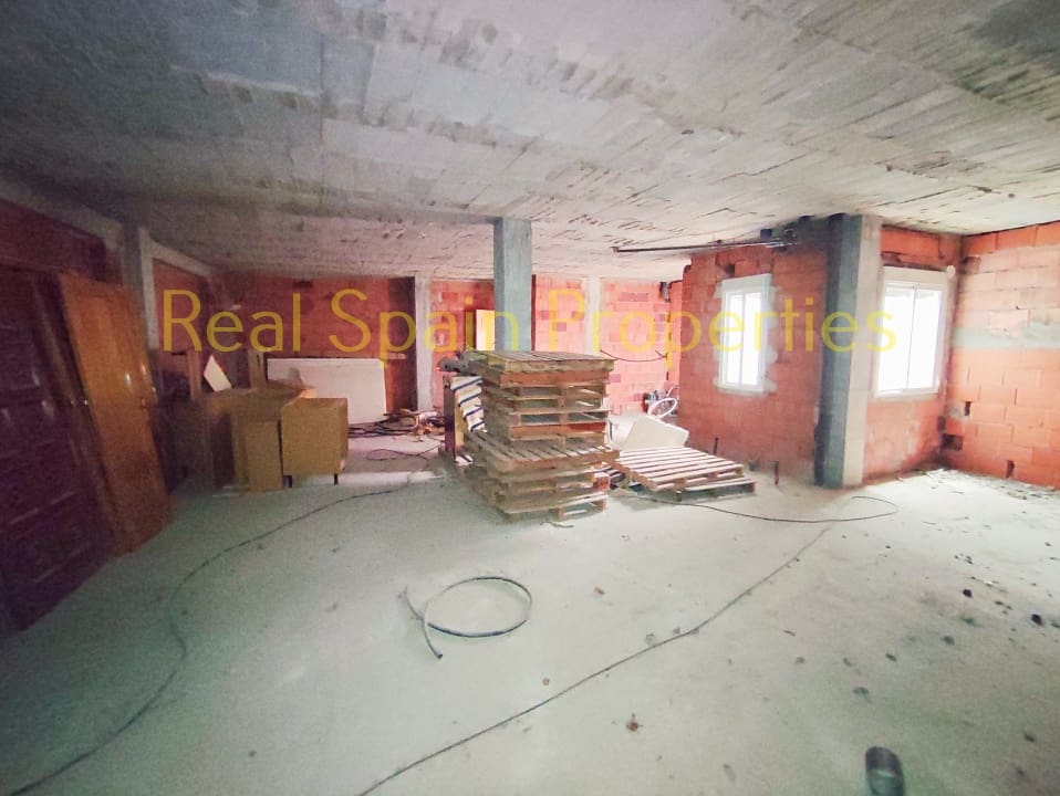 Erhverv til salg i Velez-Rubio - € 49.900 (Ref: 8417218)