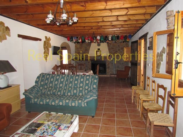 3 sovrum Finca/Hus på landet till salu i Vélez-Rubio med pool - 200 000 € (Ref: 8417220)