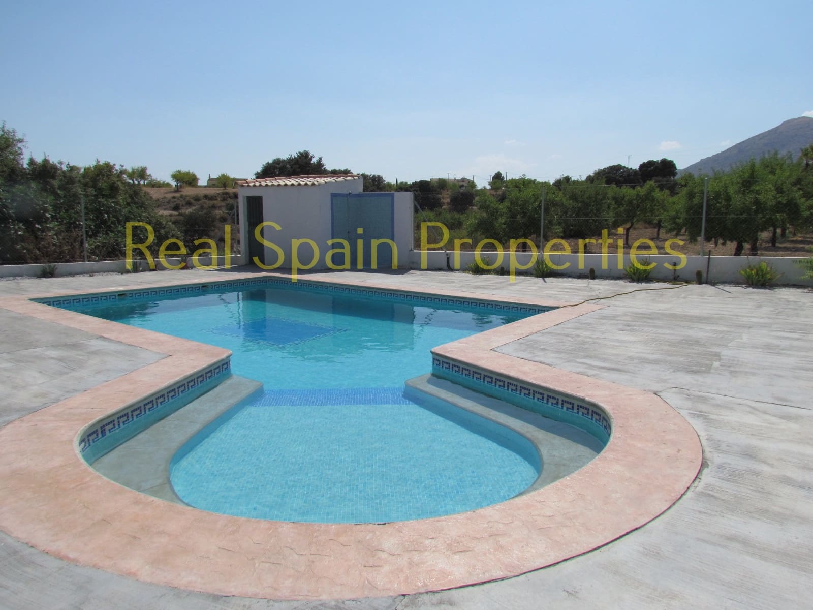 3 bedroom Finca/Country House for sale in Velez-Rubio with pool - € 200,000 (Ref: 8417220)