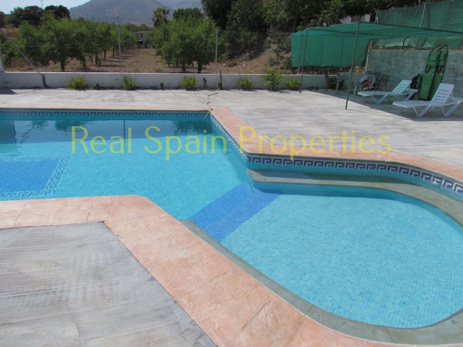 3 bedroom Finca/Country House for sale in Velez-Rubio with pool - € 200,000 (Ref: 8417220)