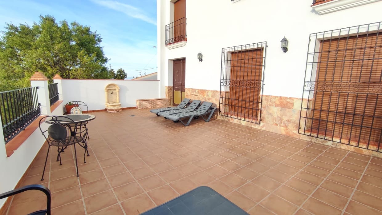 6 soveværelse Finca/Landehus til salg i Velez-Rubio med swimmingpool - € 579.900 (Ref: 8417226)