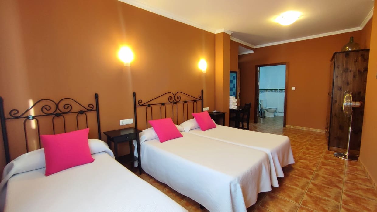 6 soveværelse Finca/Landehus til salg i Velez-Rubio med swimmingpool - € 579.900 (Ref: 8417226)