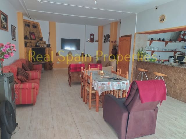 5 soveværelse Byhus til salg i Vélez-Rubio - € 249.000 (Ref: 8417229)