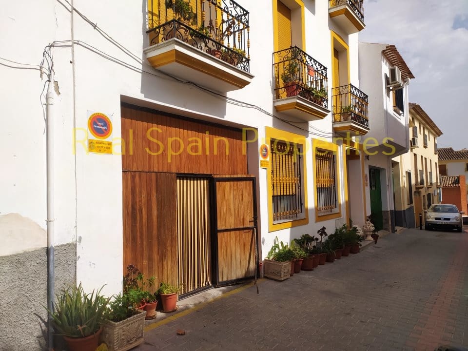 5 soveværelse Byhus til salg i Velez-Rubio - € 249.000 (Ref: 8417229)