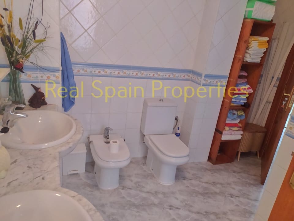 5 soveværelse Byhus til salg i Velez-Rubio - € 249.000 (Ref: 8417229)