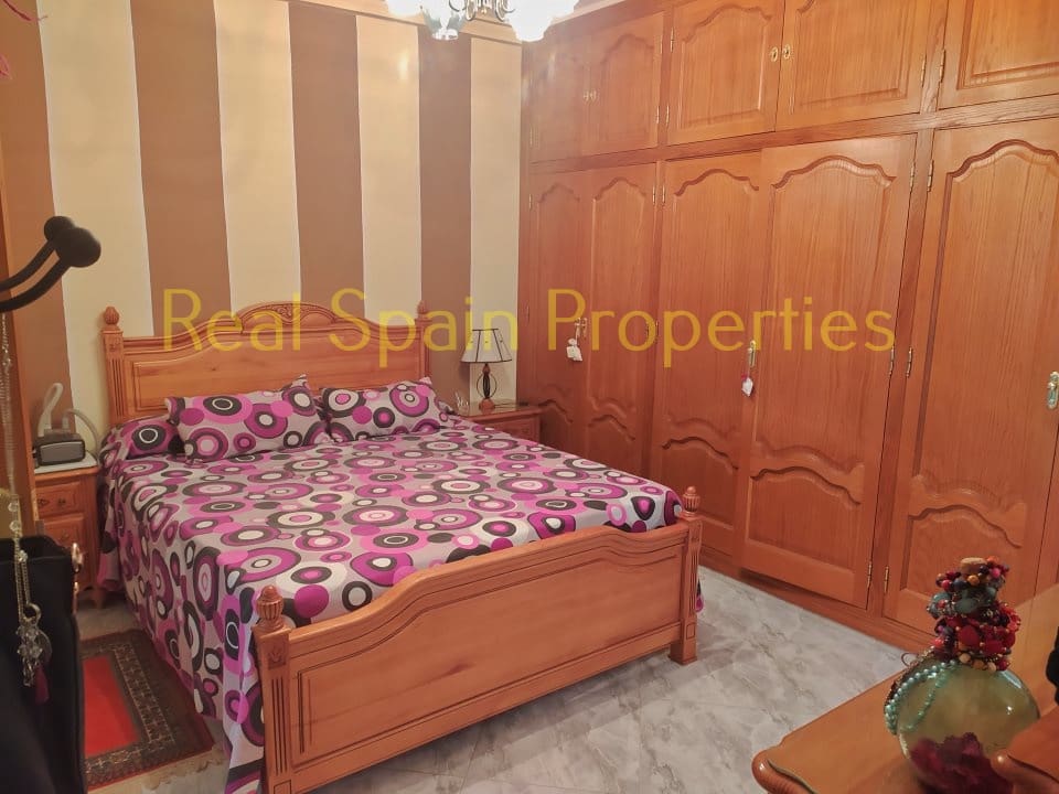 5 soveværelse Byhus til salg i Velez-Rubio - € 249.000 (Ref: 8417229)