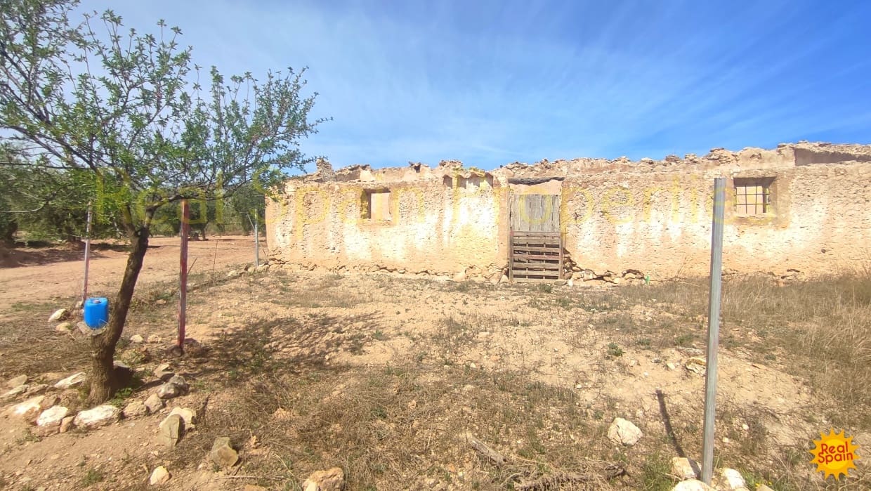 Undeveloped Land for sale in Velez-Rubio - € 31,000 (Ref: 8417230)