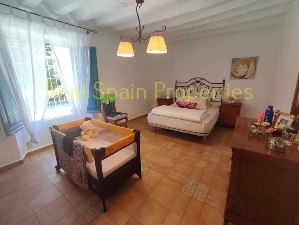 4 soverom Kommersiell til salgs i Taberno - € 450 000 (Ref: 8417231)