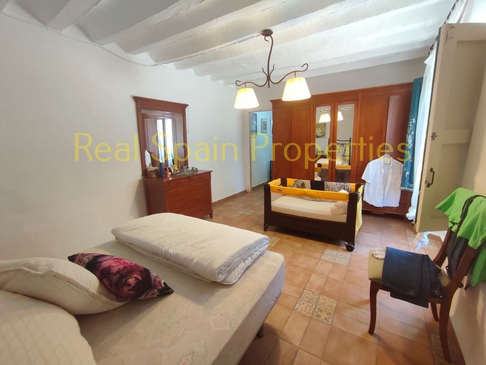 4 soverom Kommersiell til salgs i Taberno - € 450 000 (Ref: 8417231)