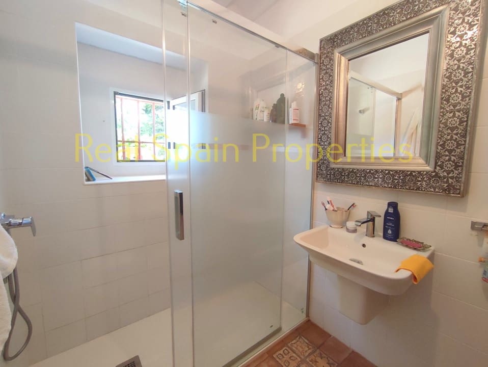 4 soverom Kommersiell til salgs i Taberno - € 450 000 (Ref: 8417231)