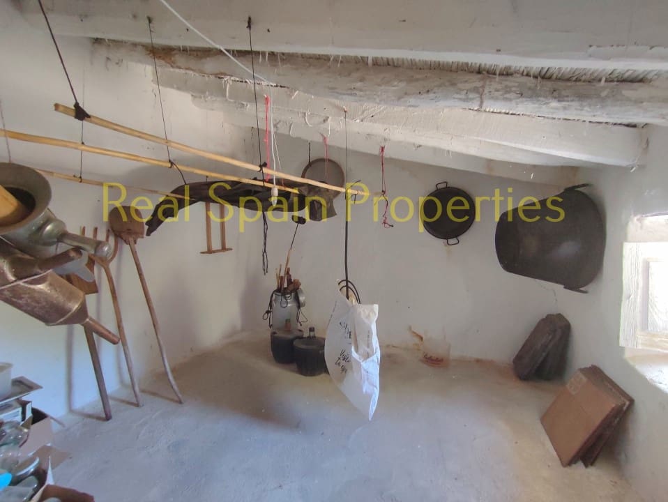 4 soverom Kommersiell til salgs i Taberno - € 450 000 (Ref: 8417231)