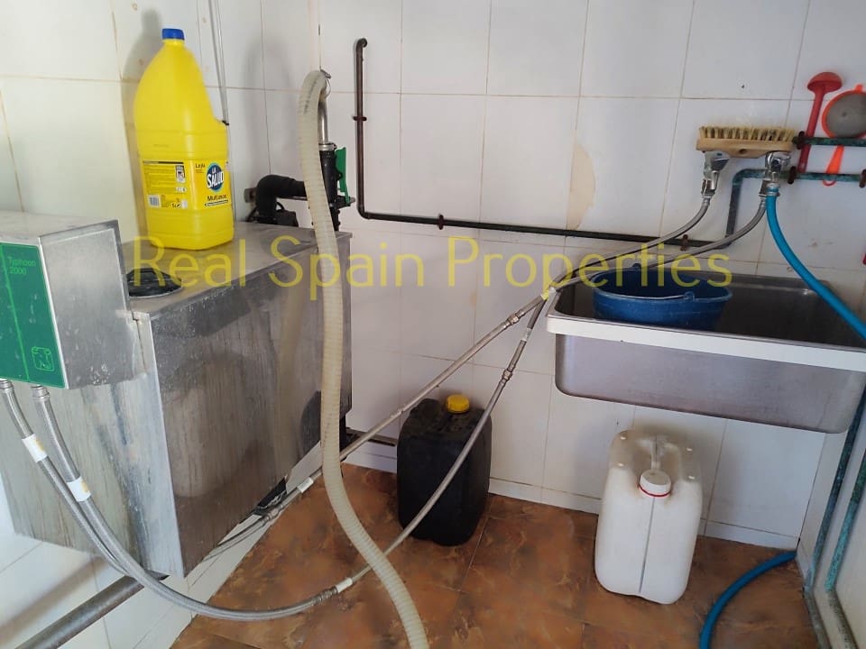 4 soverom Kommersiell til salgs i Taberno - € 450 000 (Ref: 8417231)