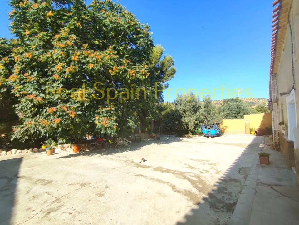 4 soverom Kommersiell til salgs i Taberno - € 450 000 (Ref: 8417231)