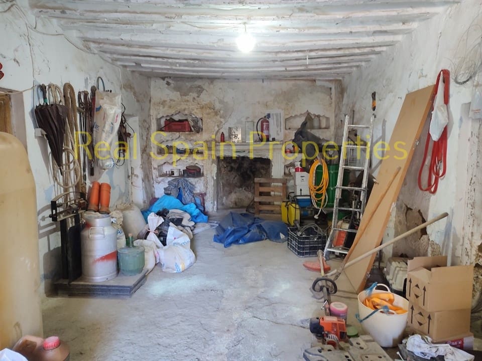 4 soverom Kommersiell til salgs i Taberno - € 450 000 (Ref: 8417231)