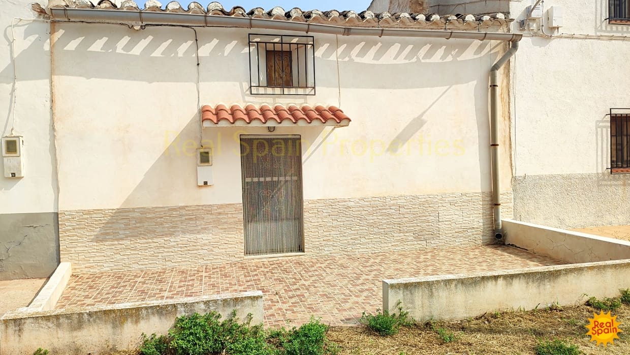 3 soveværelse Byhus til salg i Velez-Blanco - € 38.000 (Ref: 8417234)