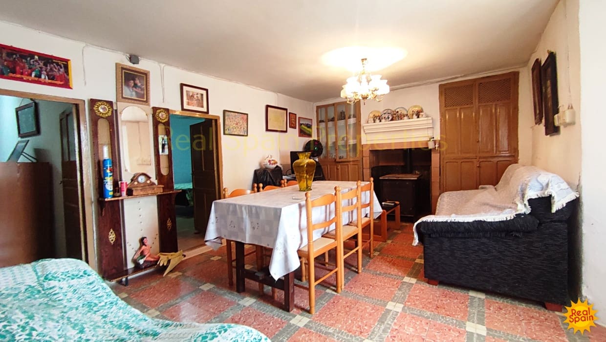 3 soveværelse Byhus til salg i Velez-Blanco - € 38.000 (Ref: 8417234)