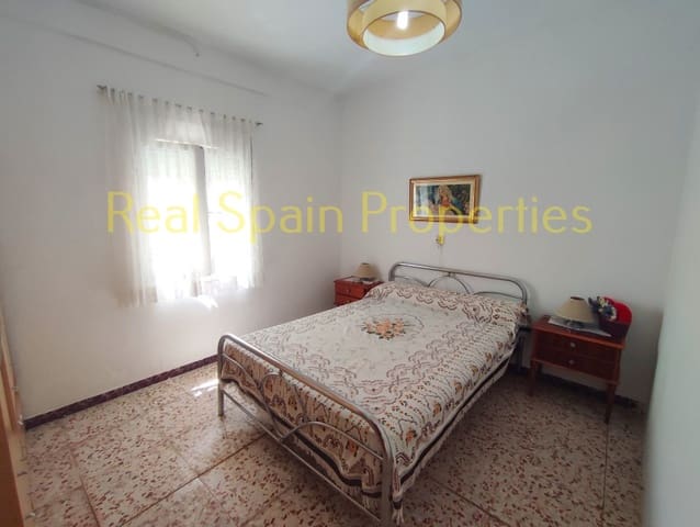 5 soveværelse Byhus til salg i Los Cerricos, Oria - € 89.000 (Ref: 8417237)